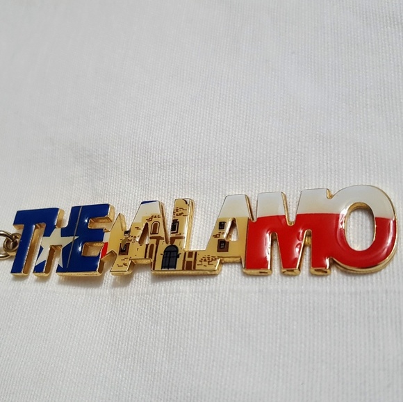 The ALAMO Metal Keychain/ Bag tag - Picture 1 of 3